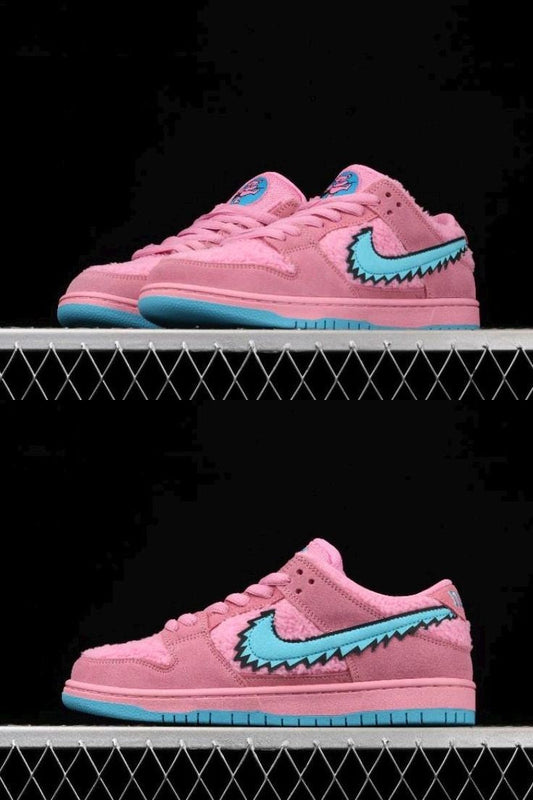 Nike x Grateful Dead SB Dunk Low sneakers "Pink Bear"