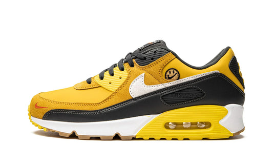 NIKE AIR MAX 90 "Go The Extra Smile"
