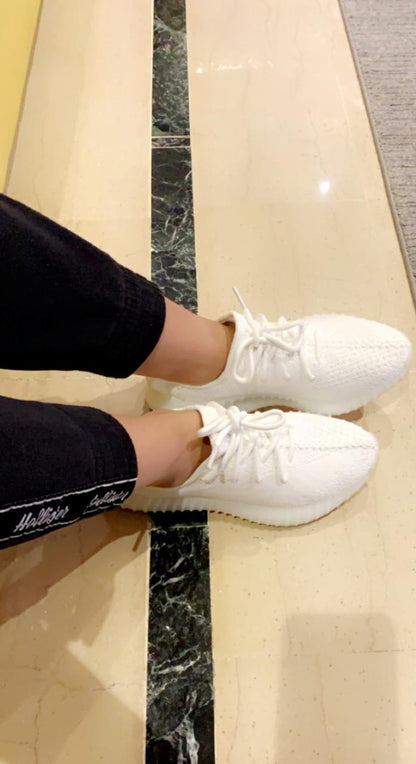 Adidas Yeezy Boost 350 V2 "Triple White"